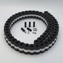 Carica l&#39;immagine nel visualizzatore di Gallery, Modellbau Reifenstapel 99 cm Tire Wall for slotcartracks black white  